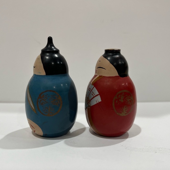 Japan Vtg Kokeshi Doll Couple Pair Round Kimono Wood Set Ouchi Nuri Mini Figure - Picture 5 of 9